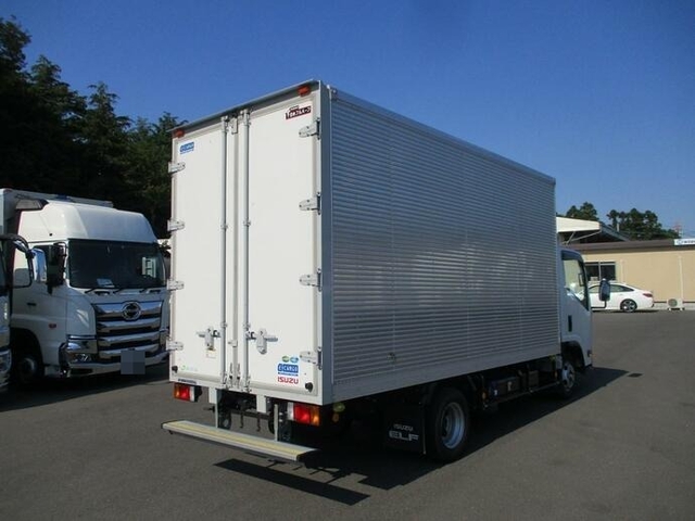 いすゞ エルフ 小型 バン 2RG-NLR88AN(10914) 3枚目