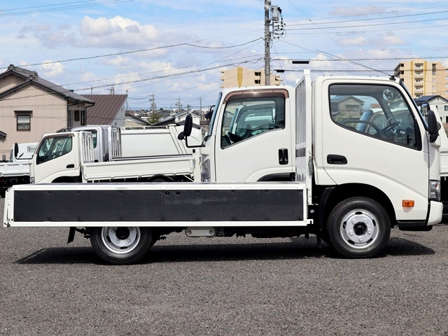 トヨタ ダイナ 小型 平ボディ 2RG-XZC605(109979) 10枚目