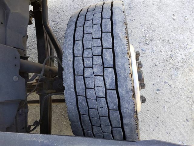 いすゞ フォワード 増トン 冷蔵冷凍バン LKG-FTR90T2(10006) 69枚目