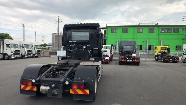 Isuzu giga Large Tractor 2PG-EXD52CD(34676) 16枚目