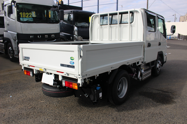 三菱ふそう キャンター 小型 Wキャブ 2TG-FDA00(104992) 6枚目