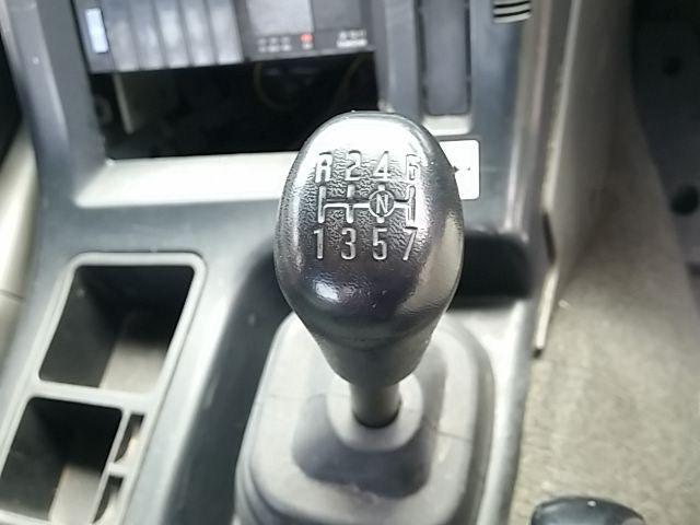 いすゞ ギガ 大型 トラクタ PJ-EXD52D6(11542) 63枚目