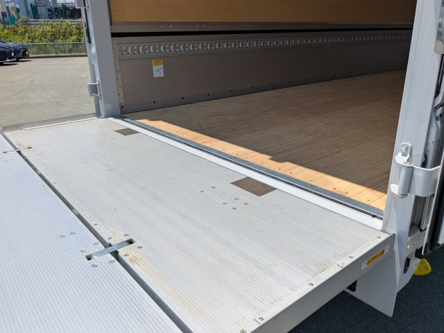 Mitsubishi Fuso fighter Large Wing body 2KG-FK65F(107050) 38枚目