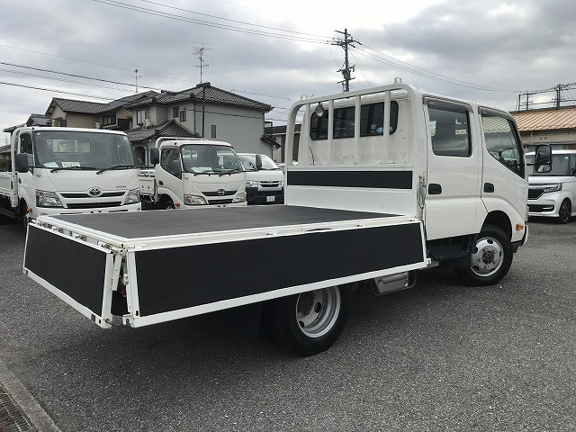 トヨタ ダイナ 小型 Wキャブ 2KG-XZU685(98222) 13枚目