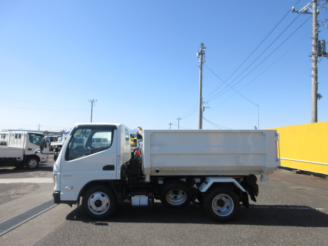 三菱ふそう キャンター 小型 コンテナ専用車 2RG-FEAV0(104675) 5枚目