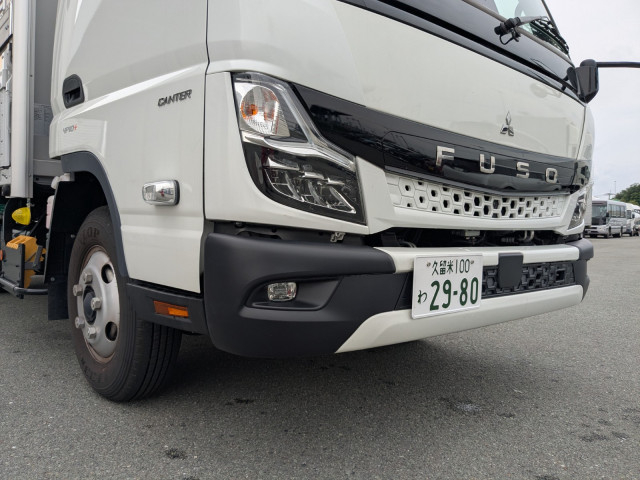 Mitsubishi Fuso canter Small Wing body 2RG-FEB50(107320) 47枚目