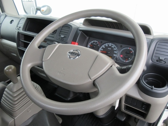 日産自動車 アトラス 小型 平ボディ PDG-SZ5F24(6655) 26枚目