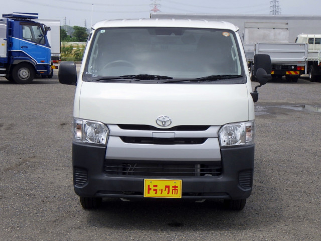 トヨタ レジアスエース 小型 バン CBF-TRH200V(110089) 3枚目