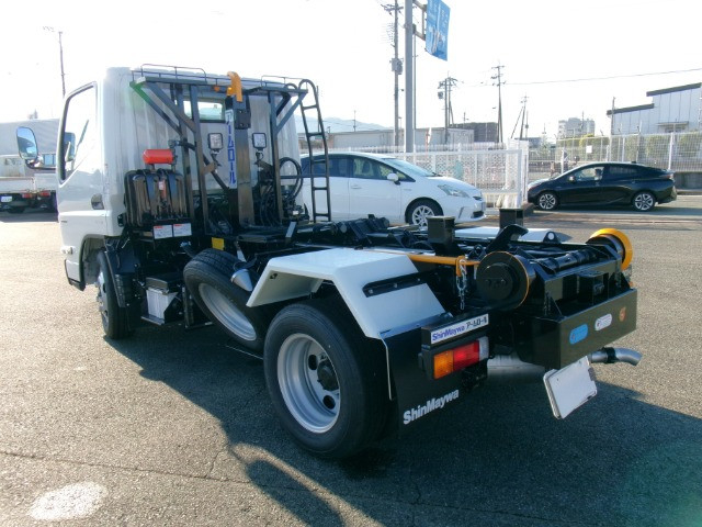 三菱ふそう キャンター 小型 コンテナ専用車 2RG-FBAV0(113133) 8枚目
