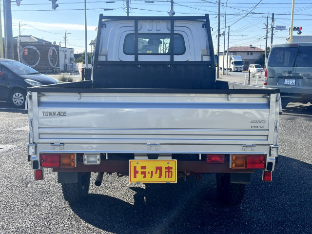 トヨタ タウンエース 小型 平ボディ 5BF-S413U(96874) 5枚目