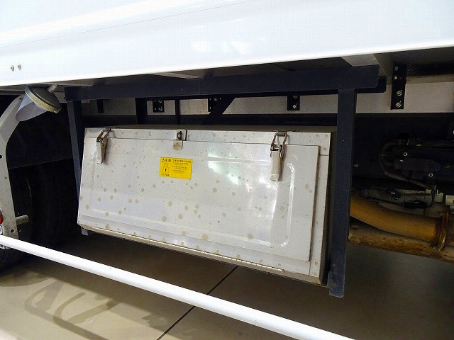 日野 レンジャー 中型 冷蔵冷凍バン 2KG-FD2ABG(85753) 47枚目