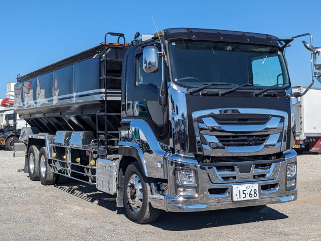 いすゞ ギガ 大型 粉粒体運搬車 2PG-CYY77C(113496) 2枚目