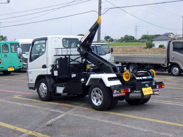 三菱ふそう キャンター 小型 コンテナ専用車 2RG-FBAV0(108136) 7枚目