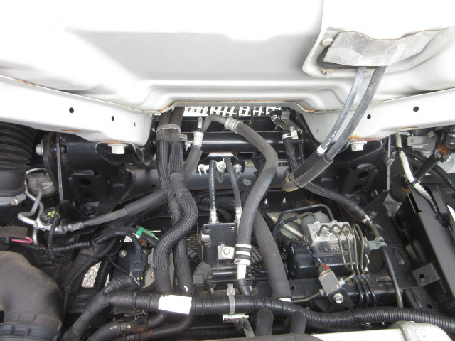 いすゞ エルフ 小型 平ボディ 2RG-NHR88A(109763) 33枚目