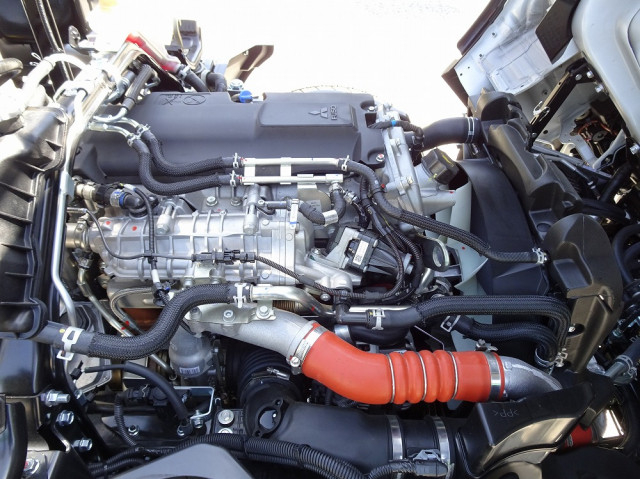 三菱ふそう キャンター 小型 コンテナ専用車 2RG-FBAV0(108121) 10枚目