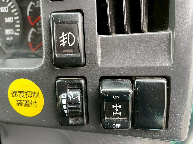いすゞ フォワード 増トン ミキサー車 QDG-FVZ34U2(105909) 30枚目
