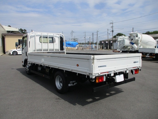 いすゞ エルフ 小型 平ボディ 2RG-NPR88AR(9964) 4枚目