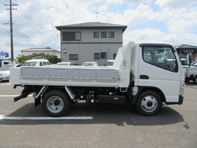 三菱ふそう キャンター 小型 土砂ダンプ 2PG-FBA60(12092) 5枚目