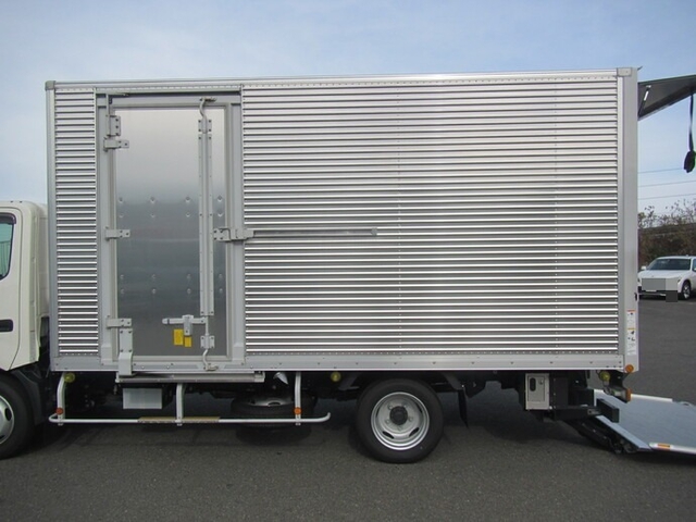 日野 デュトロ 小型 バン 2RG-XZU710M(8012) 32枚目
