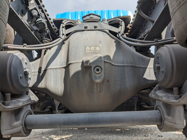 UDトラックス（日産） クオン 大型 トラクタ 2PG-GK5AAD(113903) 32枚目