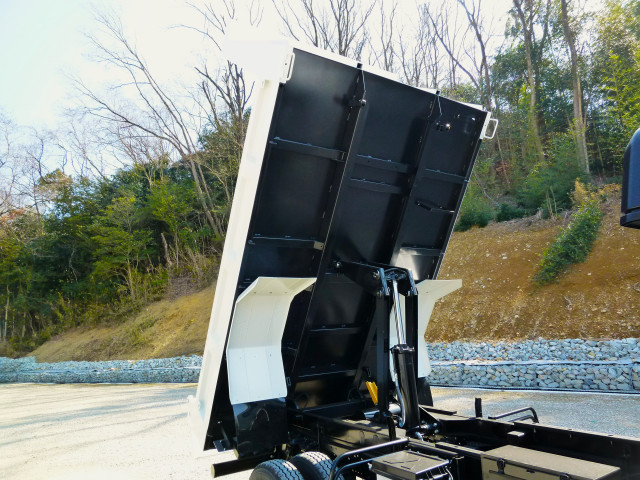 三菱ふそう ファイター 中型 土砂ダンプ 2KG-FK62F(101273) 16枚目