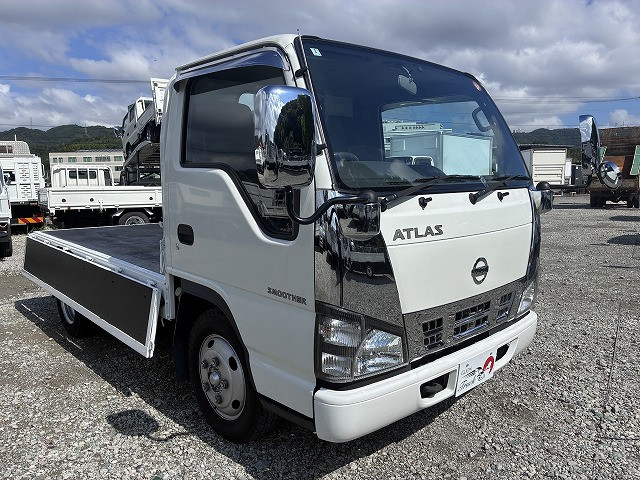 日産自動車 アトラス 小型 平ボディ PB-AKR81A(112065) 10枚目