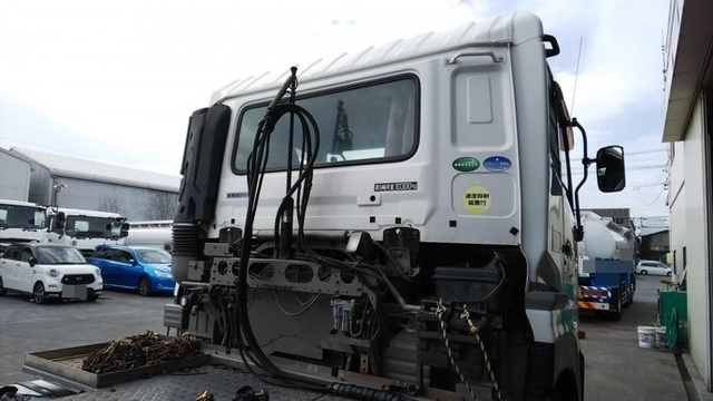 UDトラックス（日産） クオン 大型 トラクタ PKG-GK4XAB(3902) 20枚目