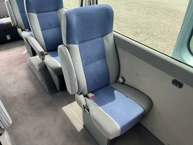日産自動車 シビリアン 中型 バス ABG-DJW41(111600) 24枚目