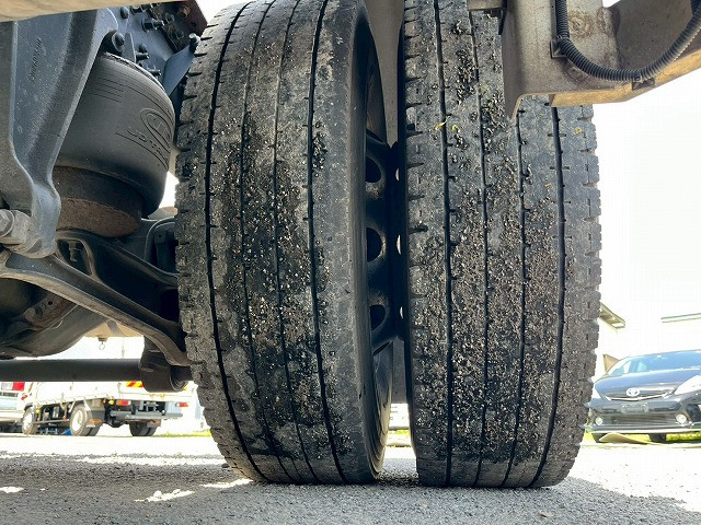 UDトラックス（日産） クオン 大型 トラクタ 2PG-GK5AAD(109385) 45枚目