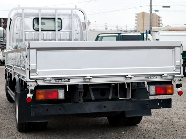 トヨタ ダイナ 小型 平ボディ TPG-XZU655(113642) 2枚目