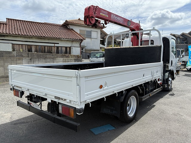 いすゞ エルフ 小型 平ボディ（クレーン付） BDG-NPS85AR(110978) 8枚目