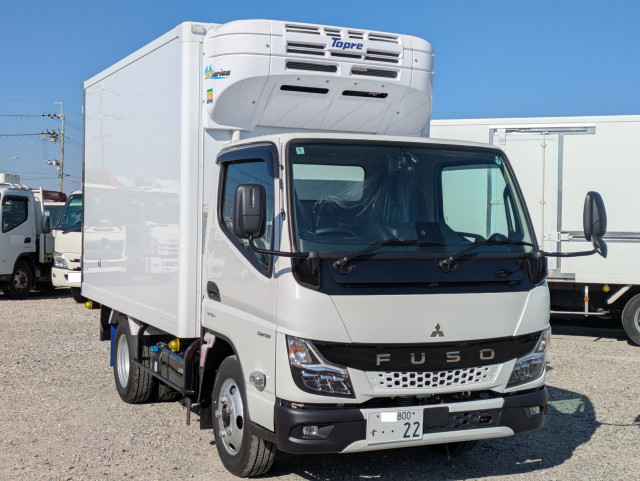 三菱ふそう キャンター 小型 冷蔵冷凍バン 2RG-FBAV0(105651) 4枚目