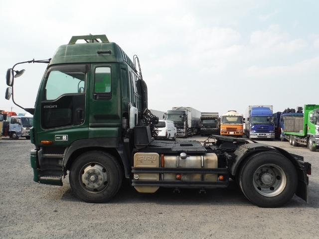 いすゞ ギガ 大型 トラクタ KL-EXD52D3(1103) 4枚目