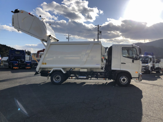 日野 レンジャー 中型 塵芥車（プレス式） 2KG-FD2ABA(101516) 7枚目