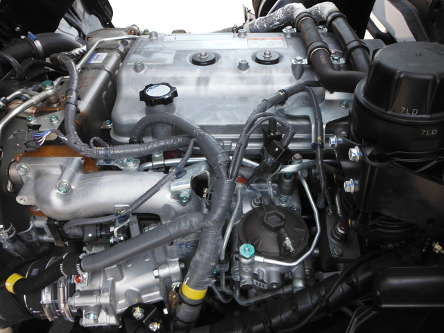 日野 レンジャー 中型 冷蔵冷凍バン 2KG-FC2ABG(1616) 28枚目