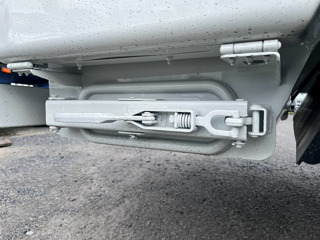 三菱ふそう キャンター 小型 塵芥車（プレス式） 2RG-FEAV0(112956) 16枚目