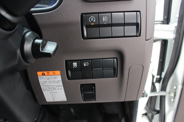 三菱ふそう キャンター 小型 Wキャブ 2RG-FBA20(105018) 16枚目