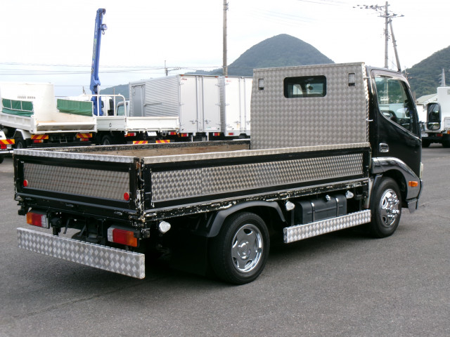 日野 デュトロ 小型 平ボディ XZU605M(111985) 5枚目