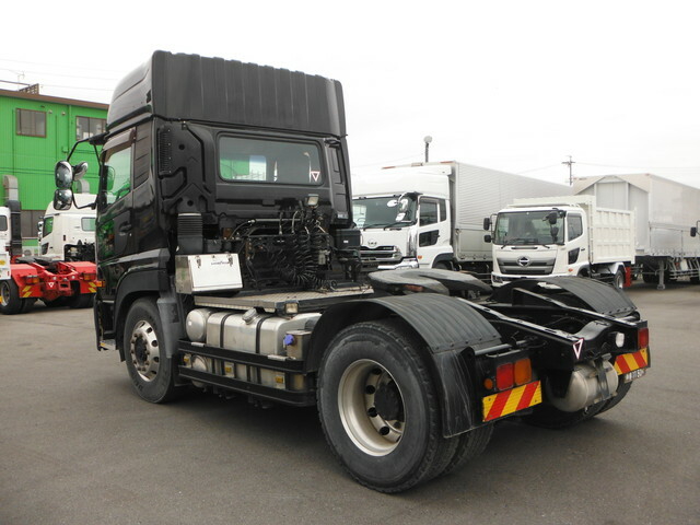 UDトラックス（日産） クオン 大型 トラクタ LKG-GK5XAB(35324) 34枚目