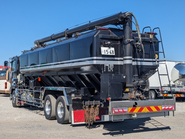 いすゞ ギガ 大型 粉粒体運搬車 2PG-CYY77C(113496) 3枚目