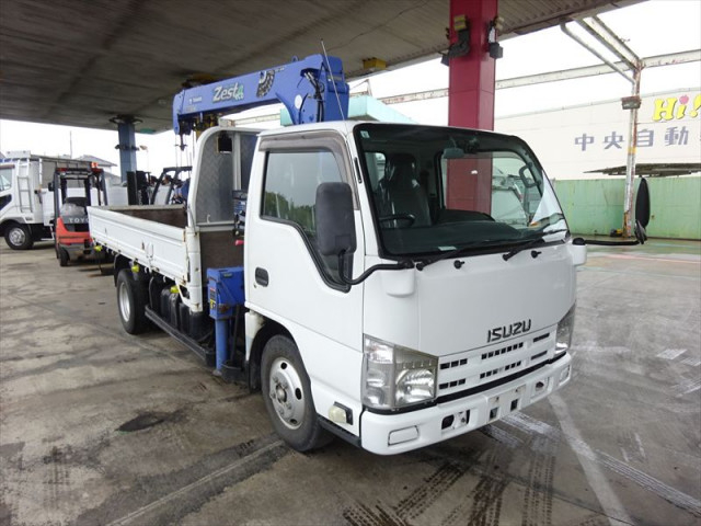 いすゞ エルフ 小型 平ボディ（クレーン付） TKG-NKR85AR(110682) 3枚目