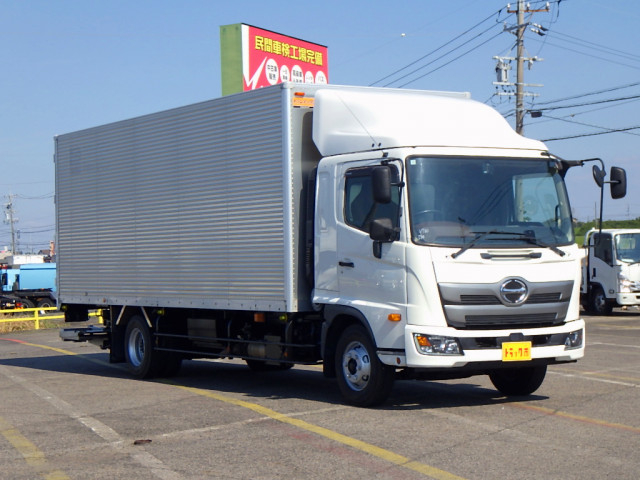 日野 レンジャー 中型 バン 2KG-FD2ABA(113557) 33枚目