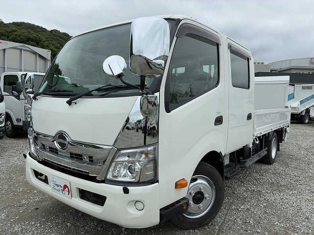 日野 デュトロ 小型 Wキャブ 2RG-XZU710M(109358) 1枚目