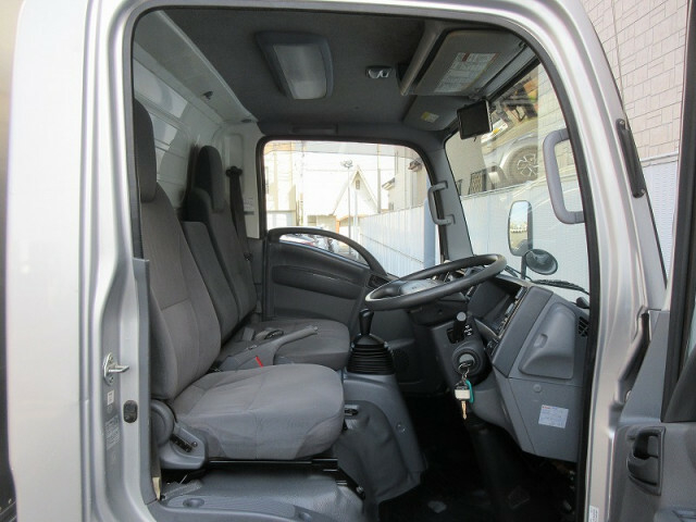 マツダ タイタン 小型 バン TKG-LLR85N(10182) 30枚目