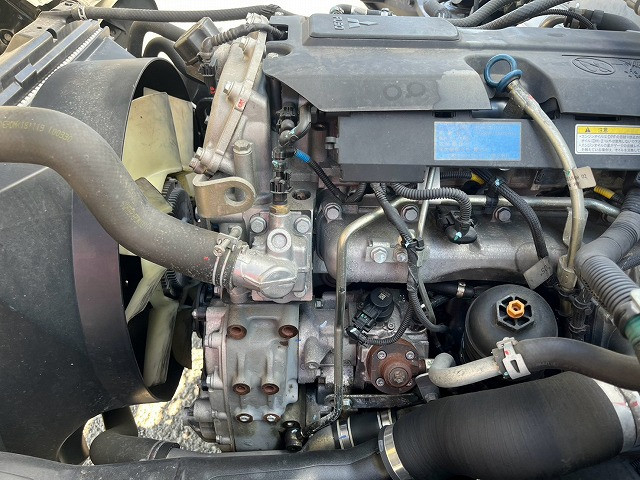 三菱ふそう キャンター 小型 バン TPG-FEB50(113290) 41枚目