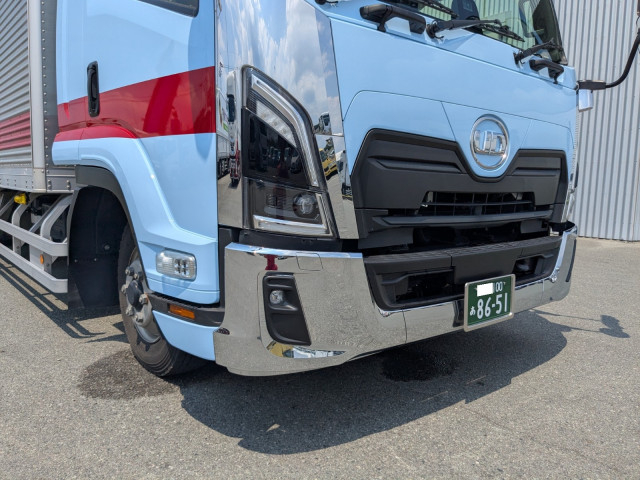 UDトラックス（日産） クオン 中型 バン 2RG-BRR90T4(110905) 20枚目