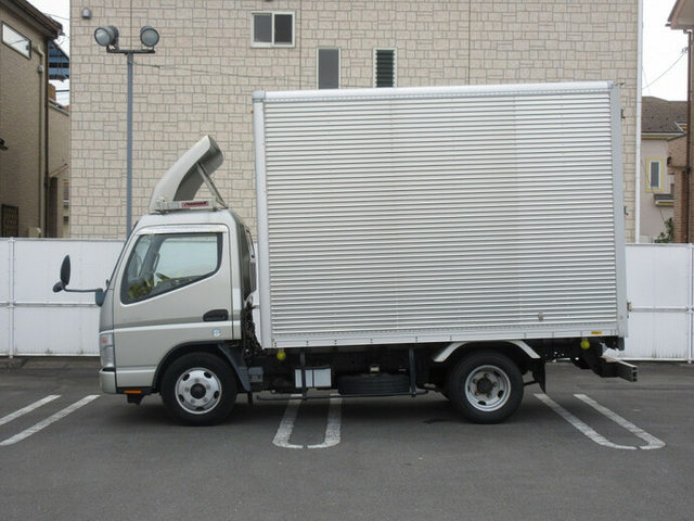三菱ふそう キャンター 小型 バン PDG-FE72D(7700) 4枚目