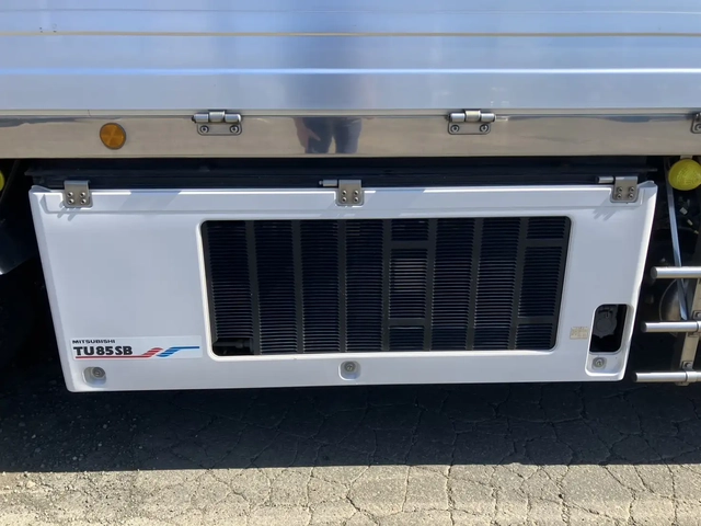 日野 プロフィア 大型 冷蔵冷凍バン 2DG-FW1AHG(111085) 27枚目