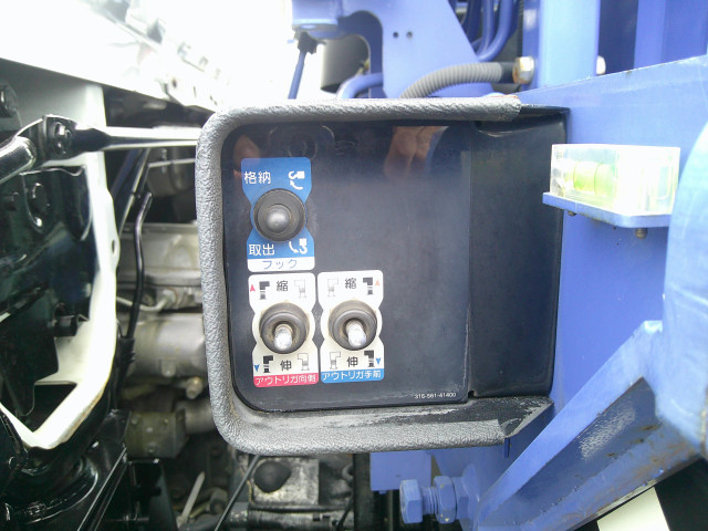 三菱ふそう キャンター 小型 平ボディ（クレーン付） KK-FE73EB(111540) 17枚目