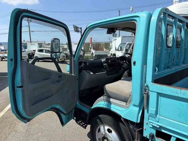 トヨタ トヨエース 小型 平ボディ TKG-XZU605(110730) 49枚目